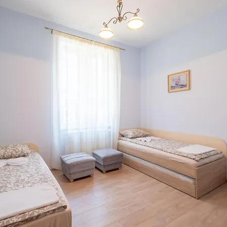 Апартамент Urban Haven Retreat София