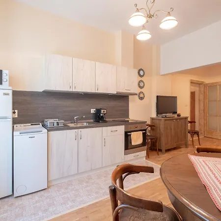 Urban Haven Retreat *